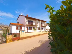 Ferienwohnung für 3 Personen (40 m²) in Valbandon