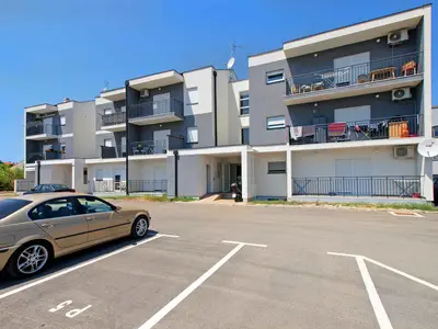 Ferienwohnung für 4 Personen (42 m²) in Fažana 1/10