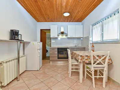 Ferienwohnung für 2 Personen (37 m²) in Valbandon 4/10