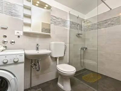 Ferienwohnung für 2 Personen (37 m²) in Valbandon 10/10