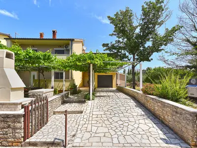 Ferienwohnung für 4 Personen (73 m²) in Valbandon 2/10