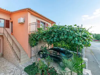 Ferienwohnung für 3 Personen (35 m²) in Valbandon 1/10