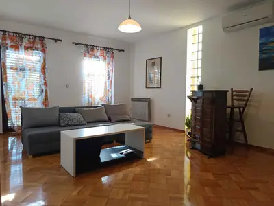 Ferienwohnung für 7 Personen (130 m²) in Valbandon 1/10