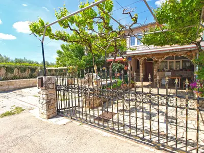 Ferienwohnung für 6 Personen (90 m²) in Fažana 1/10