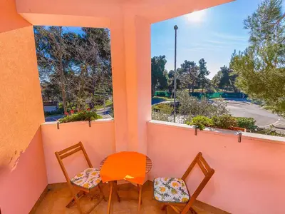 Ferienwohnung für 3 Personen (42 m²) in Valbandon 3/10