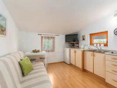 Ferienwohnung für 2 Personen (30 m²) in Fažana 1/10