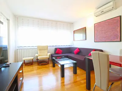 Ferienwohnung für 4 Personen (60 m²) in Valbandon 1/10