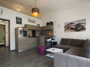 23954694-Ferienwohnung-4-Fažana-300x225-1