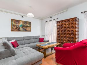 23731499-Ferienwohnung-8-Fažana-300x225-2