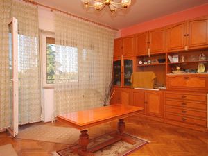 19127457-Ferienwohnung-5-Fažana-300x225-1