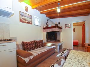 23646904-Ferienwohnung-9-Fažana-300x225-1