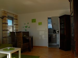 22271763-Ferienwohnung-4-Fehmarn / Burg-300x225-4