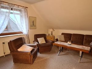 23925449-Ferienwohnung-4-Fehmarn / Burg-300x225-3