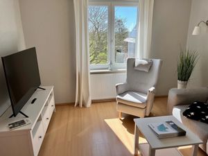 22272729-Ferienwohnung-2-Fehmarn / Burg-300x225-2