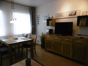 23432796-Ferienwohnung-4-Fehmarn / Burg-300x225-3