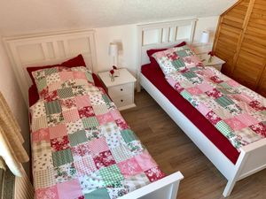 18712941-Ferienwohnung-4-Fehmarn / Burg-300x225-2