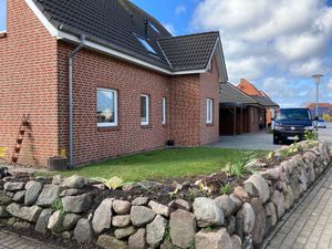 22292263-Ferienwohnung-2-Fehmarn / Burg-300x225-1