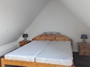 24013442-Ferienwohnung-4-Fehmarn / Burg-300x225-1