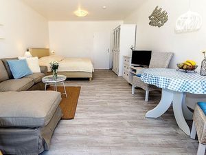 24019105-Ferienwohnung-2-Fehmarn / Burg-300x225-5