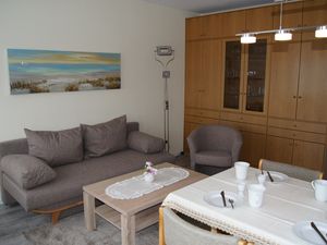 22271721-Ferienwohnung-4-Fehmarn / Burgtiefe-300x225-1