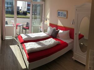 23015783-Ferienwohnung-4-Fehmarn / Burgtiefe-300x225-2