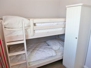 23015433-Ferienwohnung-4-Fehmarn / Burgtiefe-300x225-4