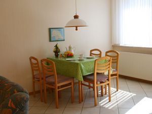 23133003-Ferienwohnung-4-Fehmarn / Klausdorf-300x225-2