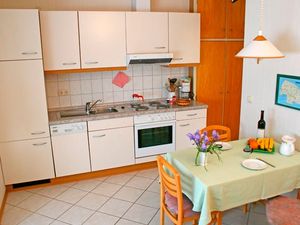 23646092-Ferienwohnung-2-Fehmarn / Klausdorf-300x225-3