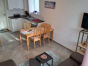 23361145-Ferienwohnung-4-Fehmarn / Vitzdorf-300x225-1