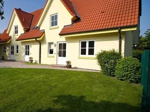 23585717-Ferienwohnung-4-Fehmarn / Wulfen-300x225-4