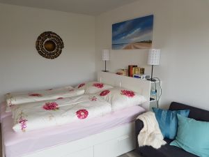 23267677-Ferienwohnung-4-Fehmarn-300x225-5