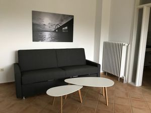 22272645-Ferienwohnung-4-Fehmarn-300x225-1