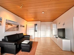 23951781-Ferienwohnung-4-Fehmarn-300x225-2