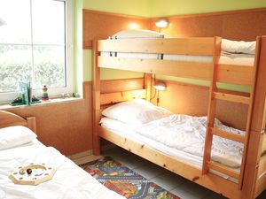 23695287-Ferienwohnung-5-Fehmarn-300x225-2