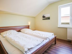 19225918-Ferienwohnung-6-Fehmarn-300x225-2