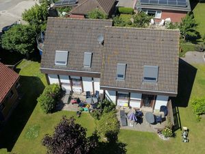 21674021-Ferienwohnung-5-Fehmarn-300x225-0