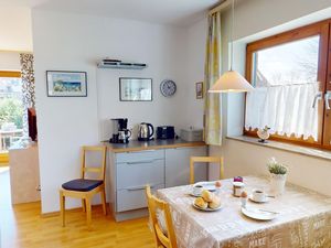 23677453-Ferienwohnung-4-Fehmarn-300x225-1