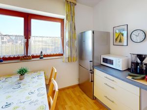 23677457-Ferienwohnung-4-Fehmarn-300x225-5