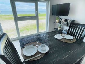 24045456-Ferienwohnung-2-Fehmarn-300x225-4