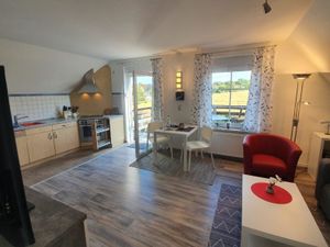 22596811-Ferienwohnung-2-Fehmarn-300x225-5