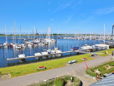 Ferienwohnung für 8 Personen (87 m²) in Fehmarn / Burgtiefe 9/10