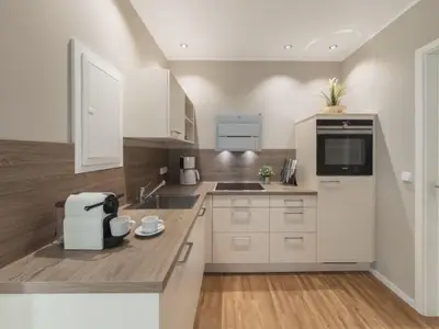 Strandburg "Tiefblau" 01.b-4