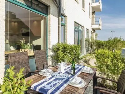 Strandburg "Tiefblau" 01.b-7