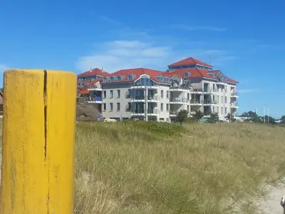 Strandburg "Azurblau" 01.c-8