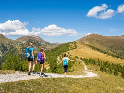 Wandern_Familie_Bad Kleinkirchheim_Sommer © Franz