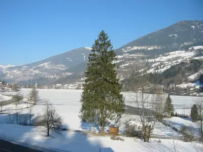 Der zugefrorene Brennsee
