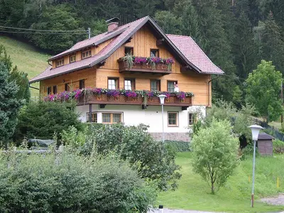 Haus Bichl im Sommer
