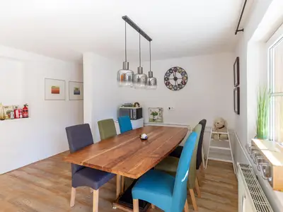 DiningRoom