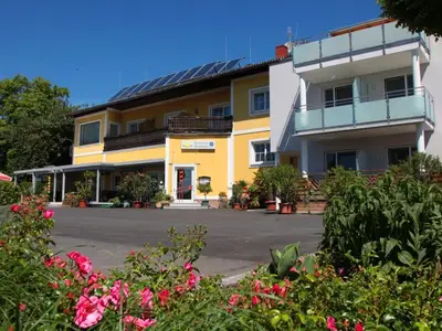 Ferienwohnung für 2 Personen (20 m²) in Feldbach 1/10