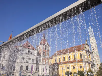 Stadtpfarrkirche und das Rathaus von Feldbach